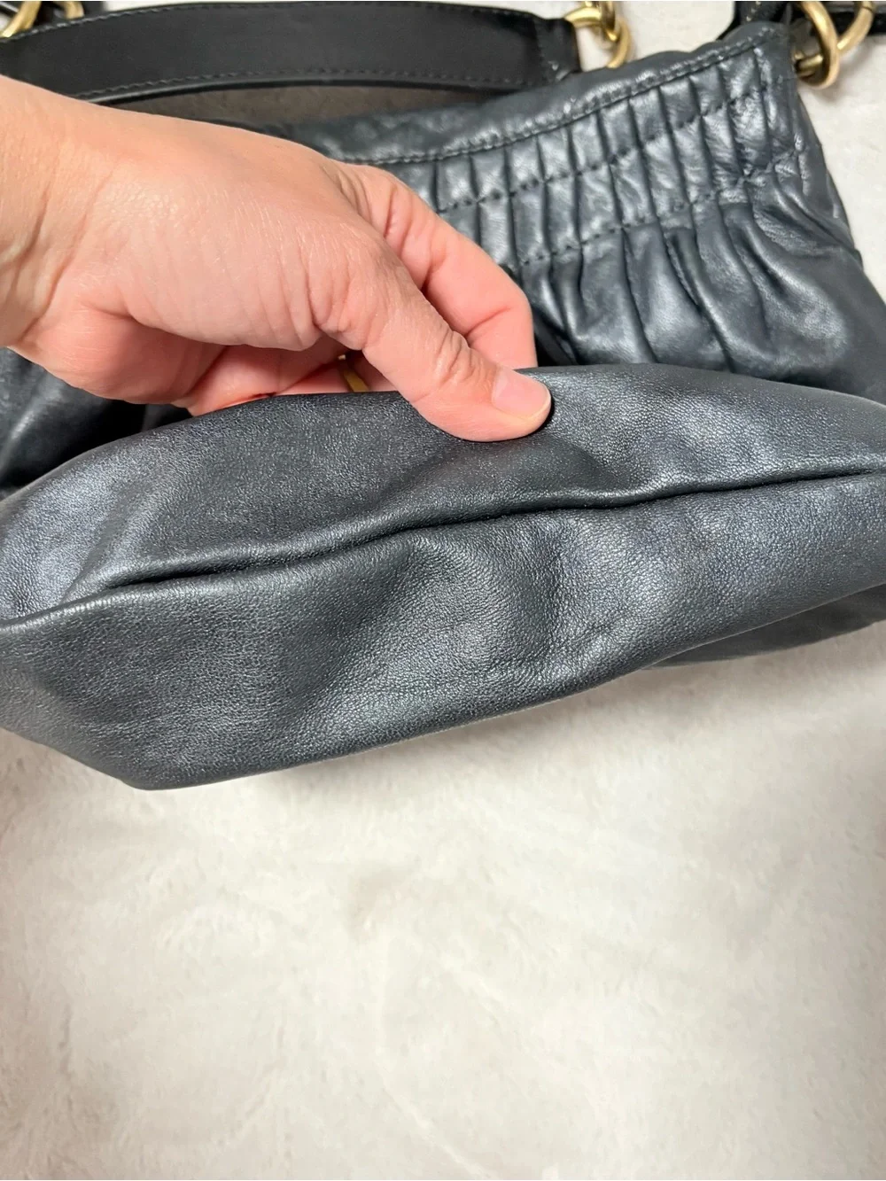 Marc By Marc Jacobs Single Strap Metallic‎ Hobo Handbag Gray Black Leather Chain